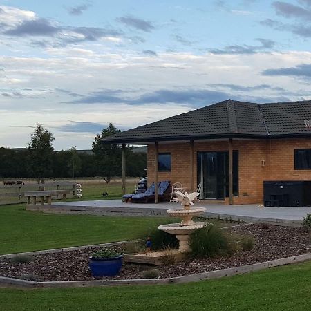Bentleys Country Stay Hawarden Экстерьер фото