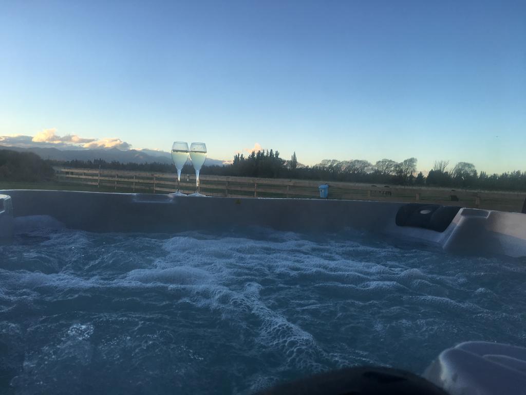 Bentleys Country Stay Hawarden Экстерьер фото